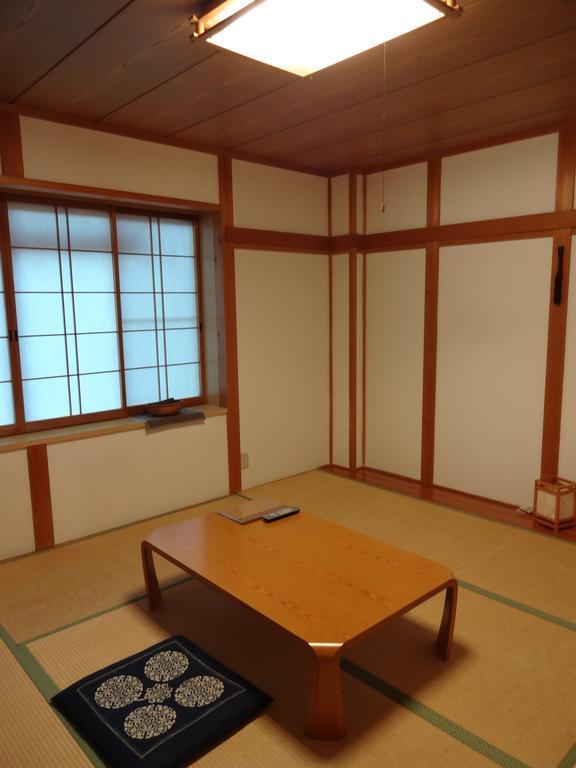 Hotel Mizubasho No Yado Higashi Katashina Zimmer foto